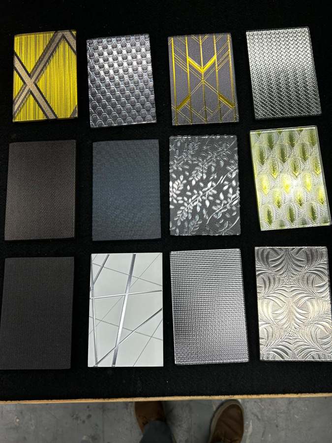 Curated Veedrio glass texture samples